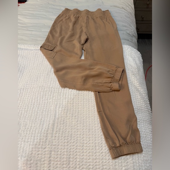 Juicy Couture Khaki Women’s Cargo Pants Size Medium - Picture 2 of 9